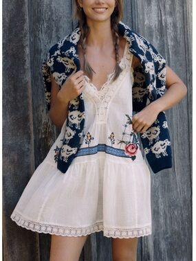 🟠NWT LYREBIRD by ANTHROPOLOGIE Lacy Trim Mini Swing Dress in Ivory SMALL